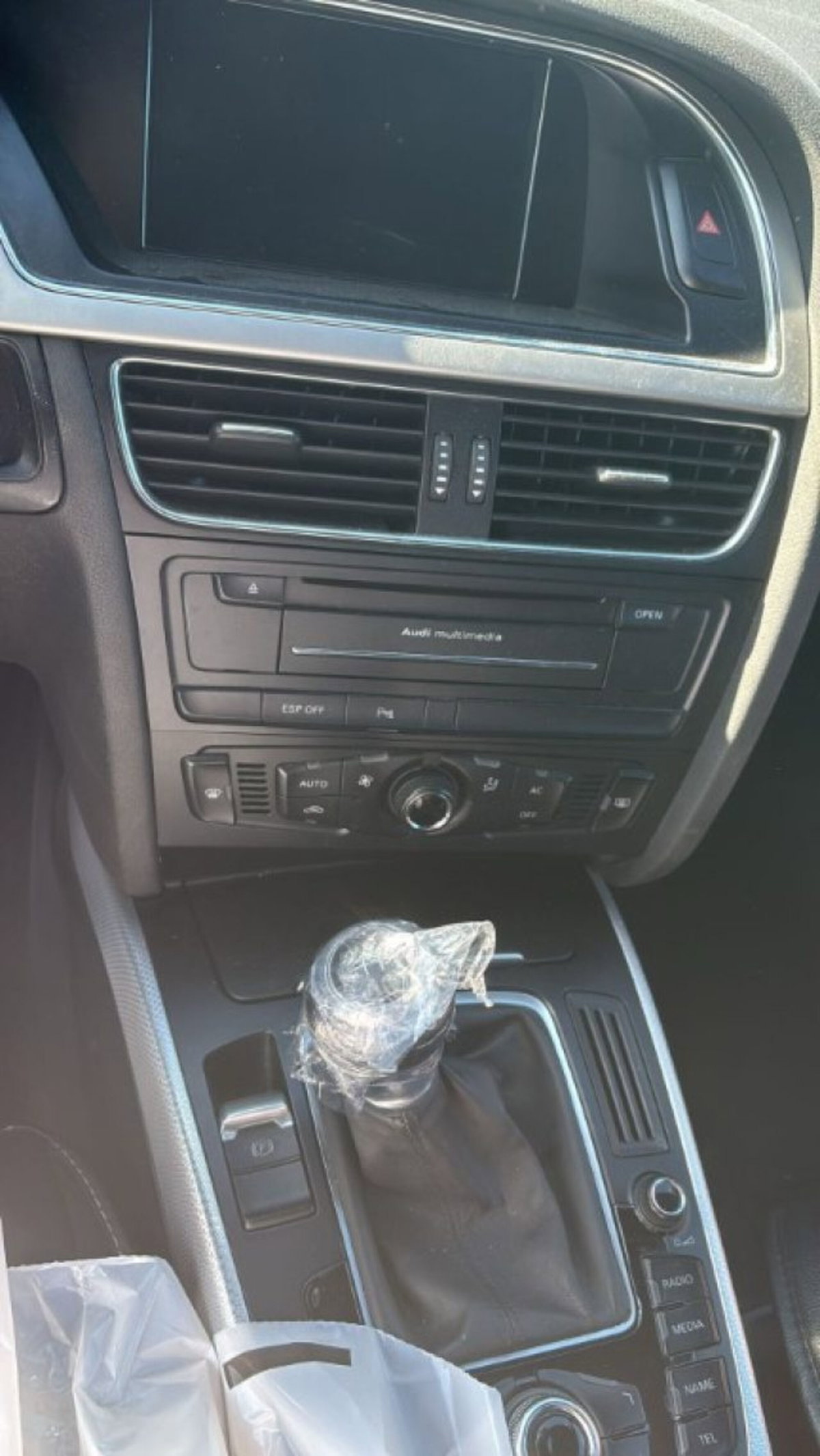 Audi A5 Cabrio 2.0 TFSI 211 CV (6)