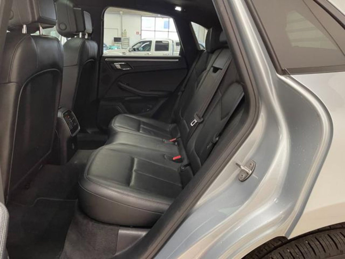 Porsche Macan 2.0 (13)