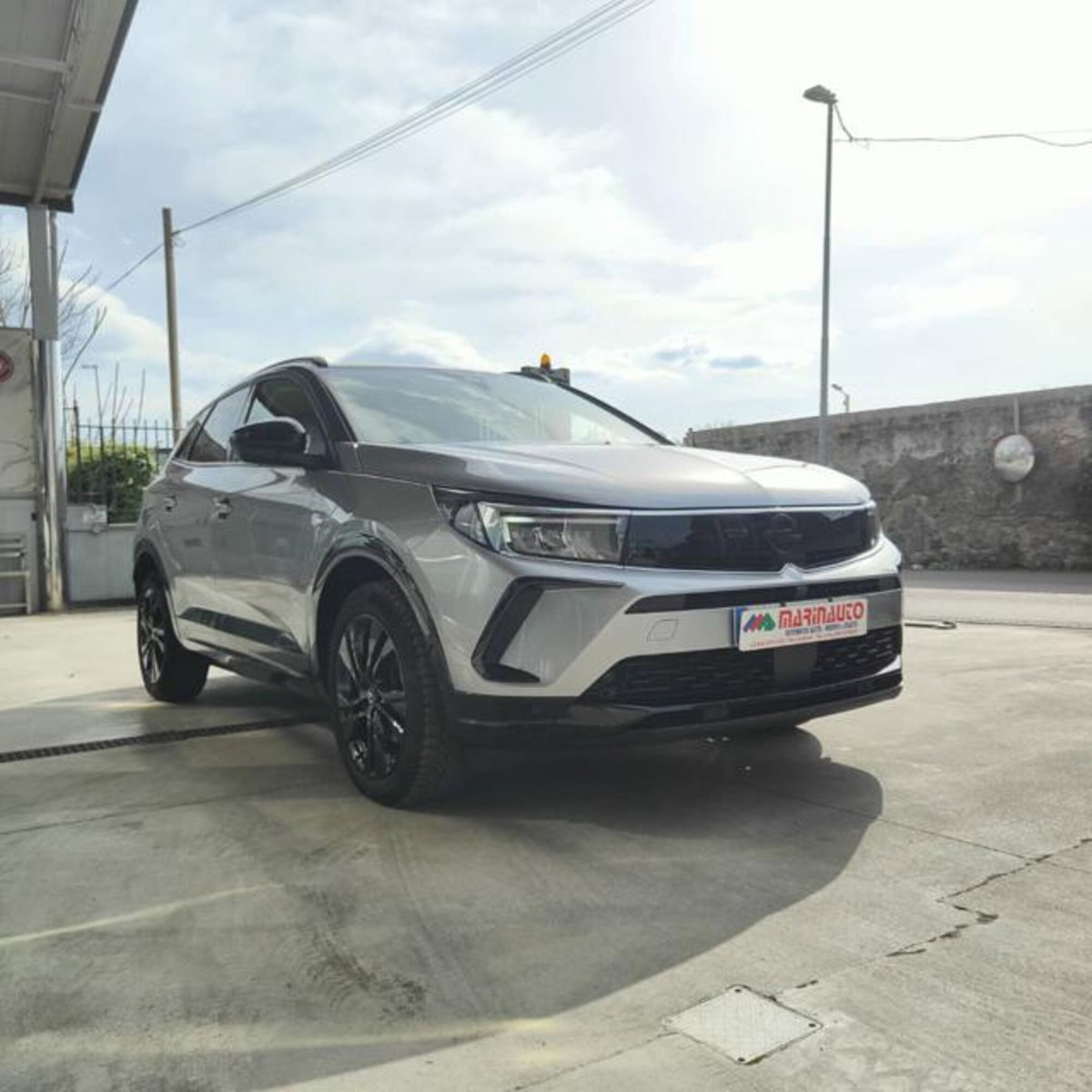 Opel Grandland 1.5 diesel Ecotec aut. GS Line (2)