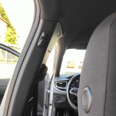 Volkswagen Polo 1.0 tsi R-Line 95cv (16)