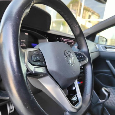 Volkswagen Polo 1.0 tsi R-Line 95cv (20)
