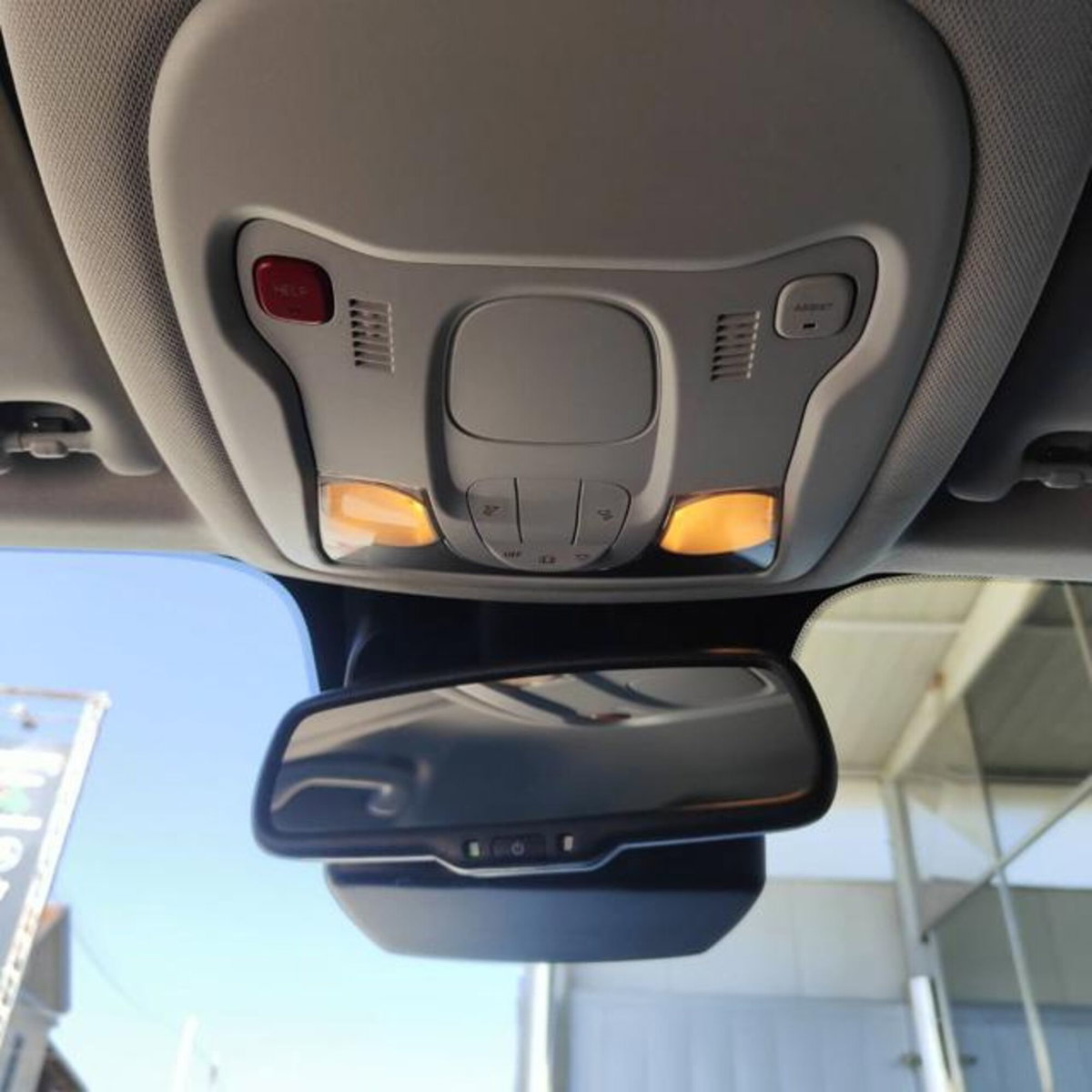 Jeep Renegade 1.6 Mjt 130 CV S (20)