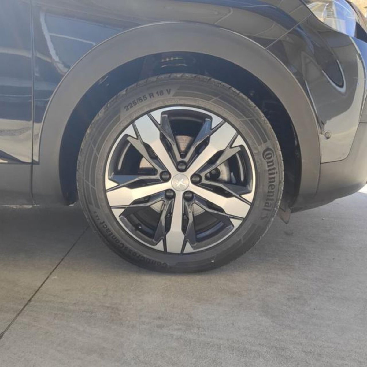 Peugeot 3008 BlueHDi 130 S&S EAT8 GT Line (7)
