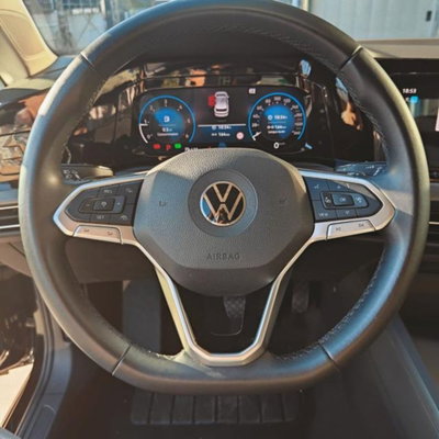 Volkswagen Golf 2.0 TDI 150 CV DSG SCR Style (18)