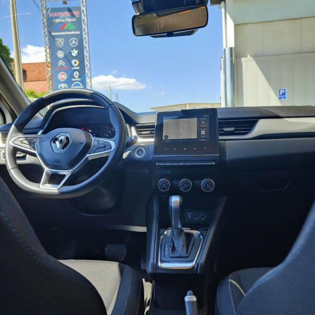 Renault Captur Blue dCi 115 CV EDC Business (12)