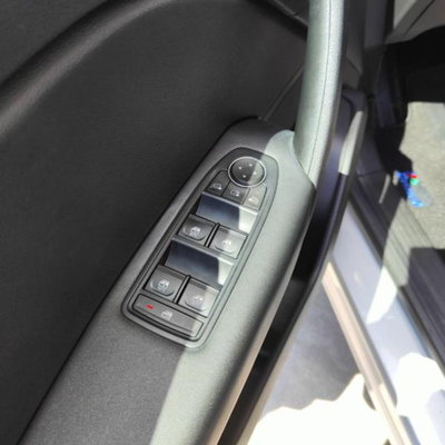 Renault Captur Blue dCi 115 CV EDC Business (19)