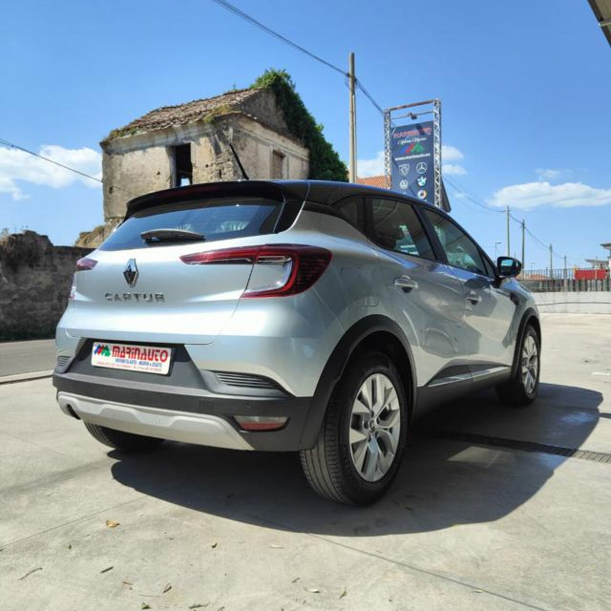 Renault Captur Blue dCi 115 CV EDC Business (8)