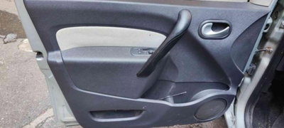 Renault Kangoo 1.5 dCi 90CV F.AP. 5 porte Attractive (13)