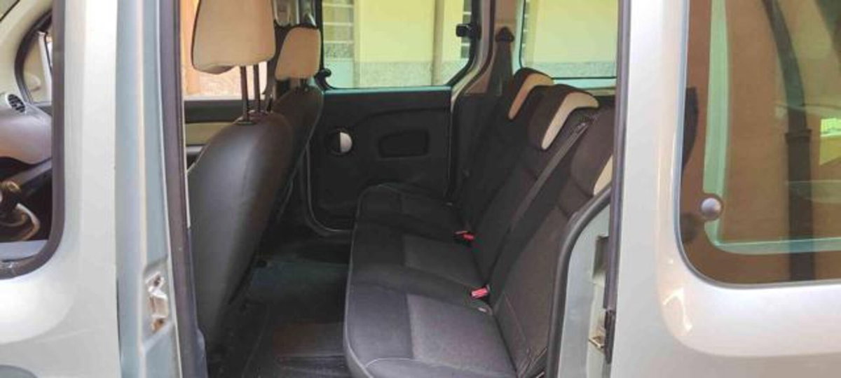Renault Kangoo 1.5 dCi 90CV F.AP. 5 porte Attractive (8)