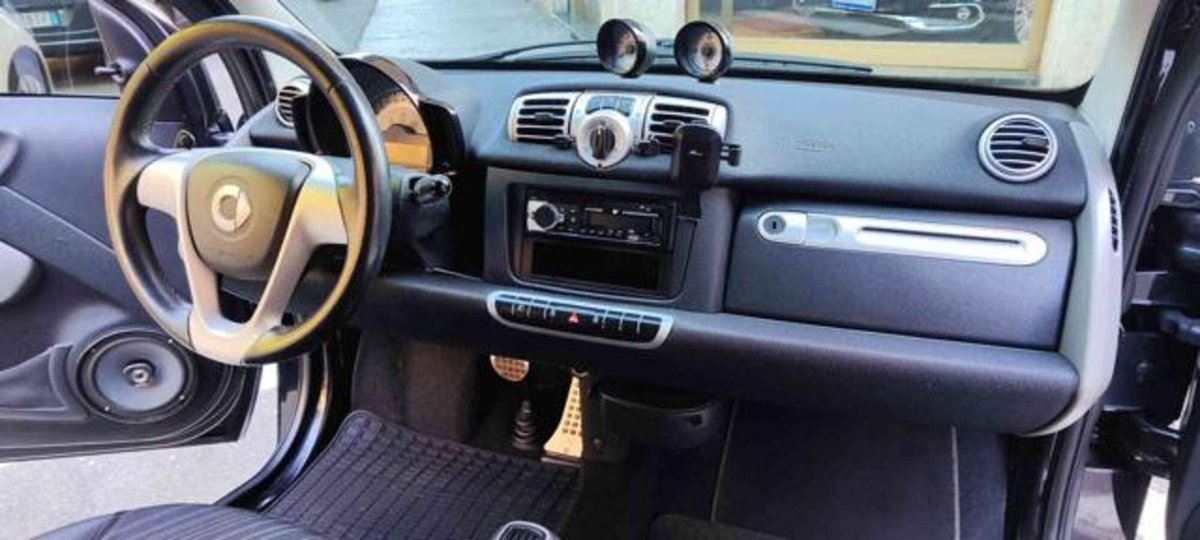 smart Fortwo 800 40 kW coupé pulse cdi (11)