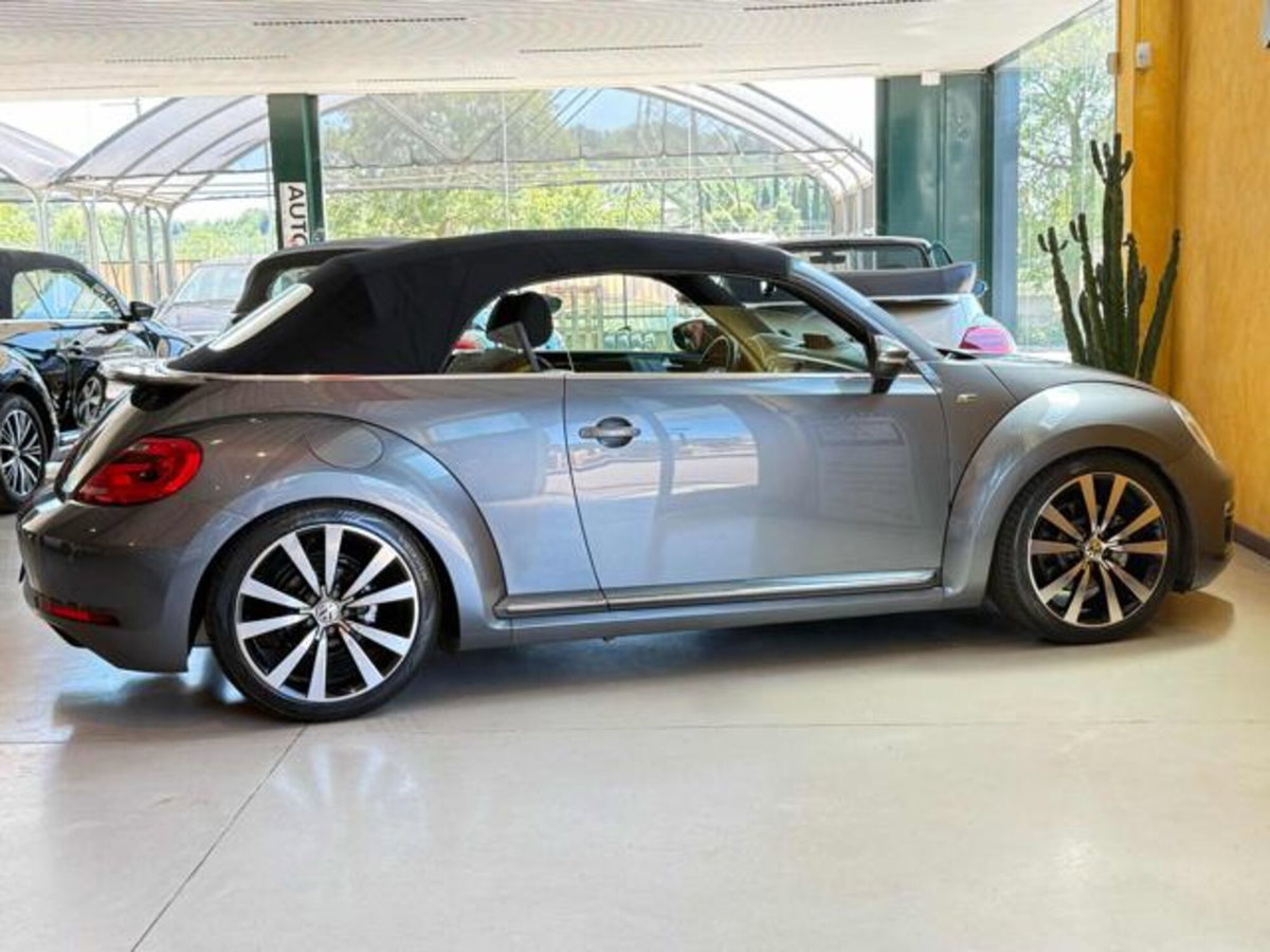 Volkswagen Maggiolino Cabrio 1.4 TSI Sport BlueMotion Technology (13)