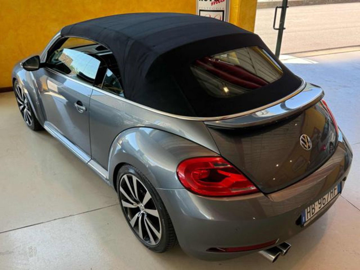 Volkswagen Maggiolino Cabrio 1.4 TSI Sport BlueMotion Technology (14)