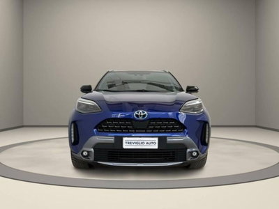 Toyota Yaris Cross 1.5 Hybrid 5p. E-CVT AWD-i Adventure (2)