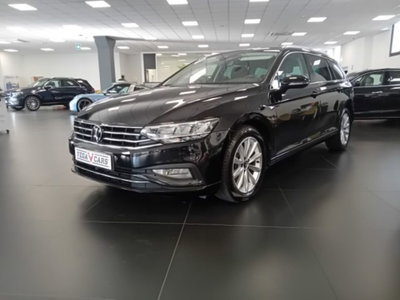 Volkswagen Passat Variant 2.0 TDI SCR EVO DSG Business usata