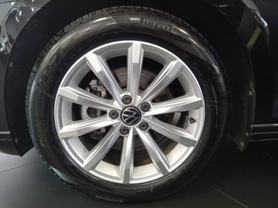Volkswagen Passat Variant 2.0 TDI SCR EVO DSG Business (5)