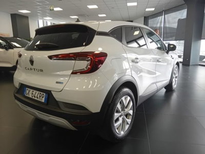 Renault Captur Full Hybrid E-Tech 145 CV Business (10)