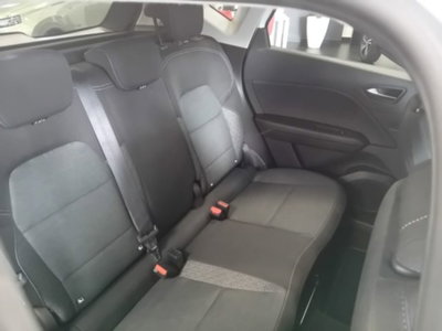 Renault Captur Full Hybrid E-Tech 145 CV Business (13)