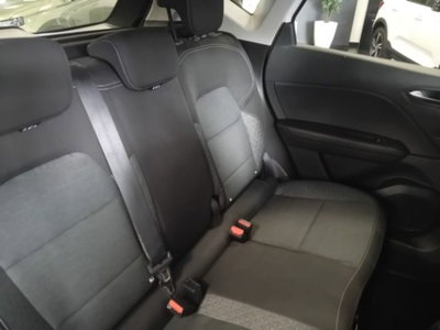 Renault Captur Full Hybrid E-Tech 145 CV Business (14)