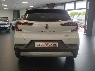 Renault Captur Full Hybrid E-Tech 145 CV Business (15)