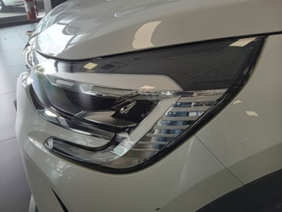 Renault Captur Full Hybrid E-Tech 145 CV Business (4)