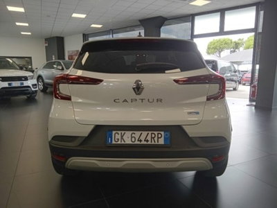 Renault Captur Full Hybrid E-Tech 145 CV Business (9)
