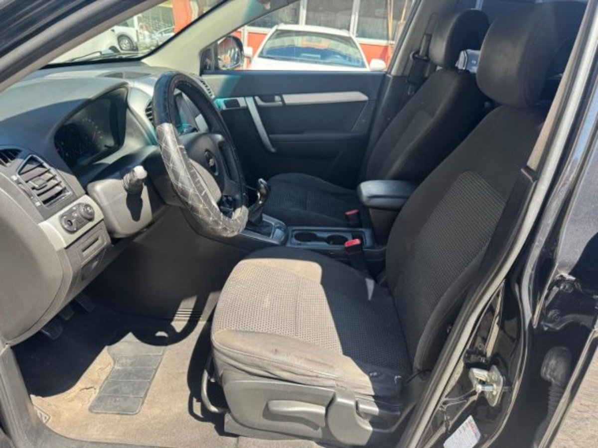 Chevrolet Captiva 2.2 VCDi 163CV 2WD LS (16)