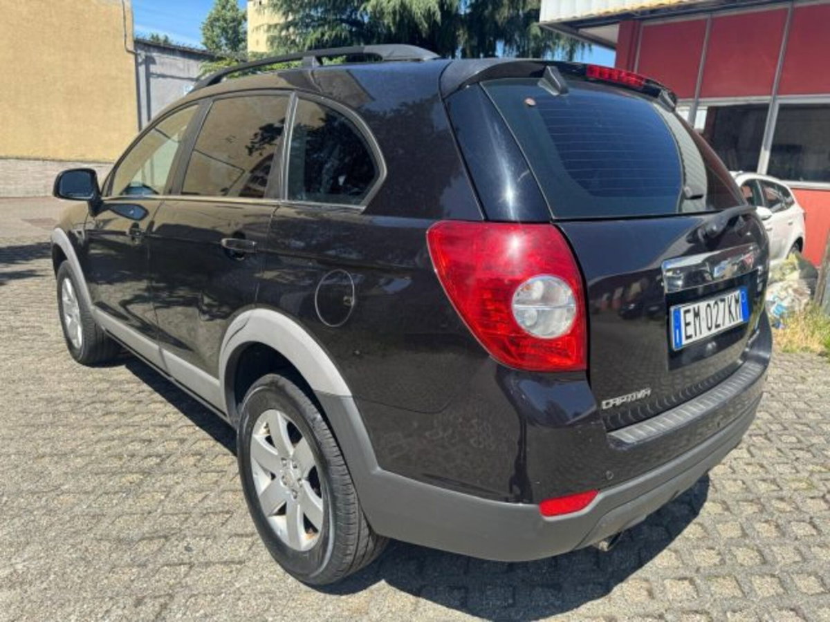 Chevrolet Captiva 2.2 VCDi 163CV 2WD LS (5)