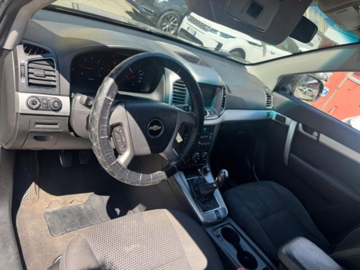 Chevrolet Captiva 2.2 VCDi 163CV 2WD LS (8)