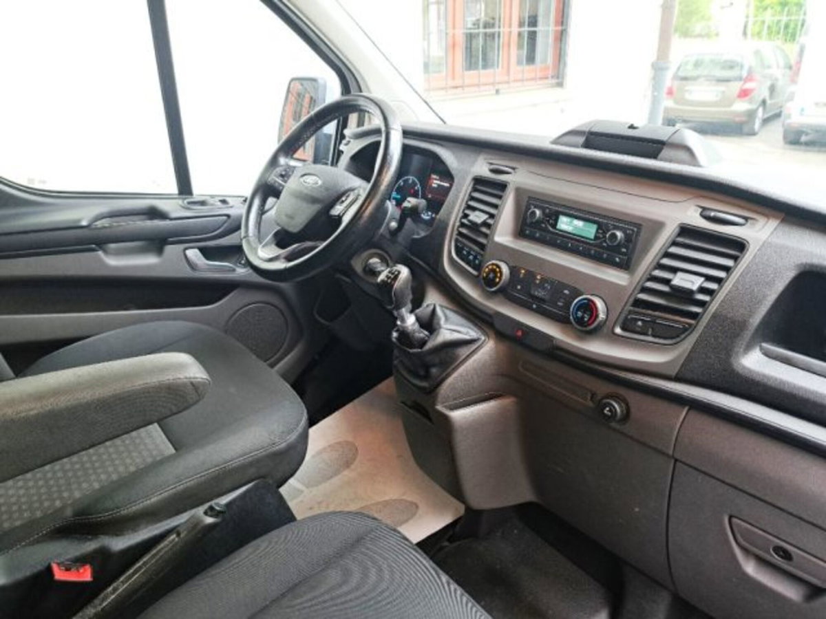 Ford Transit Custom Furgone 280 2.0 EcoBlue 130 PC Furgone Titanium (12)