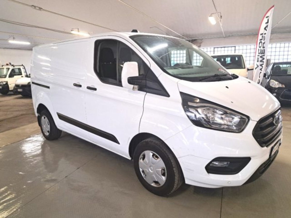 Ford Transit Custom Furgone 280 2.0 EcoBlue 130 PC Furgone Titanium (4)