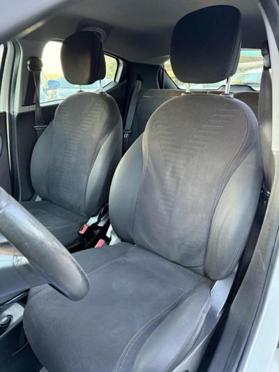Lancia Ypsilon 0.9 TwinAir 85 CV 5 porte Metano Ecochic Gold (13)