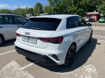 Audi A3 Sportback 35 TFSI S line edition (3)