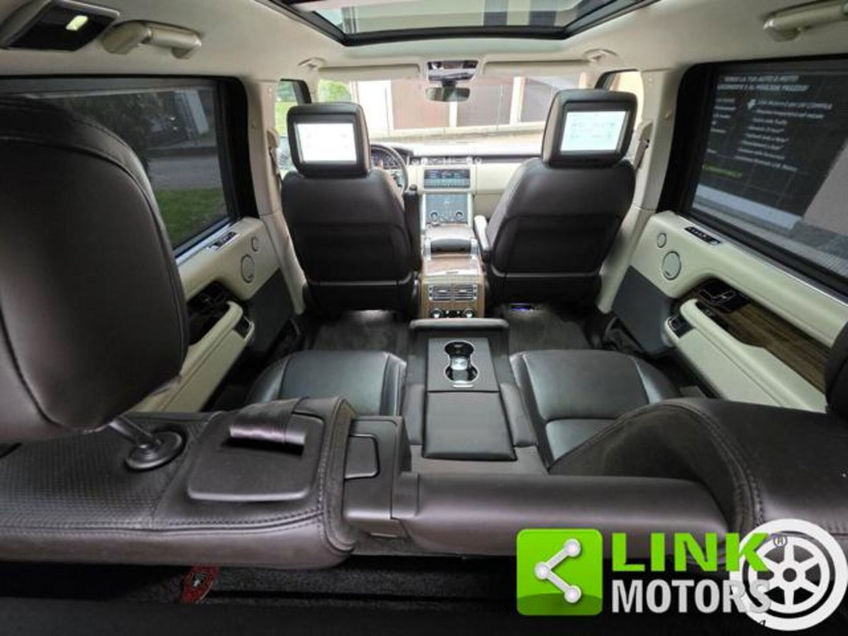 Land Rover Range Rover 4.4 SDV8 Vogue (14)