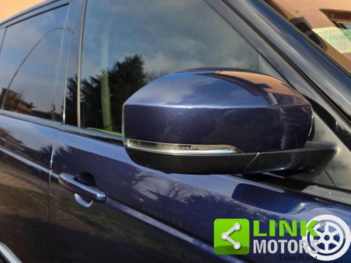 Land Rover Range Rover 4.4 SDV8 Vogue (17)