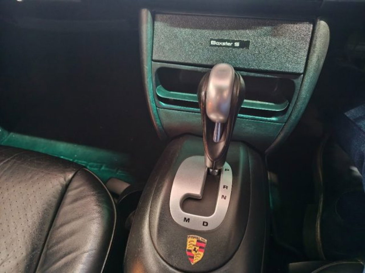 Porsche Boxster 2.7 24V (15)