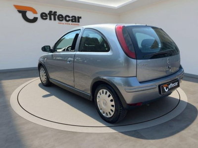 Opel Corsa 1.2i 16V cat 3 porte Sport (4)