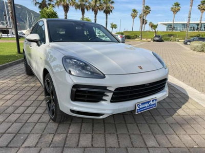 Porsche Cayenne Coupé 3.0 V6 E-Hybrid (3)