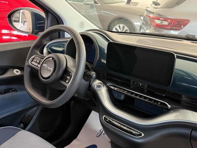 Fiat 500e Icon Berlina 42 kWh (12)