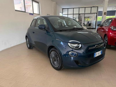 Fiat 500e Icon Berlina 42 kWh (3)