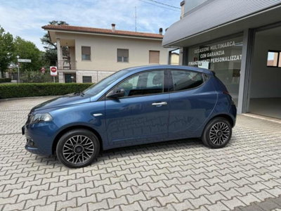 Lancia Ypsilon 1.2 69 CV 5 porte GPL Ecochic Alberta Ferretti (2)