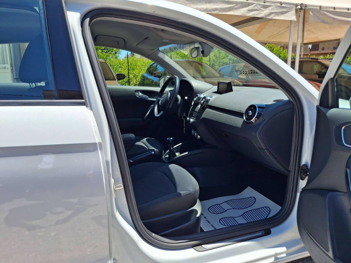Audi A1 1.4 TDI Sport (15)