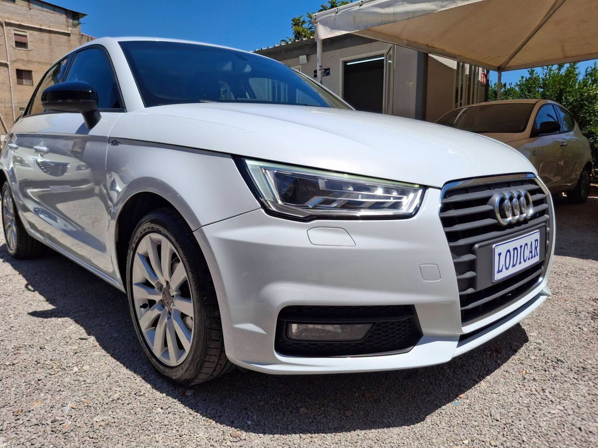 Audi A1 1.4 TDI Sport (9)