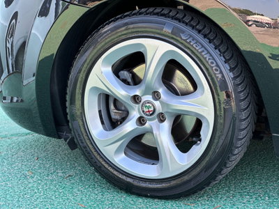 Alfa Romeo MiTo 1.3 JTDm 95 CV S&S Super (5)