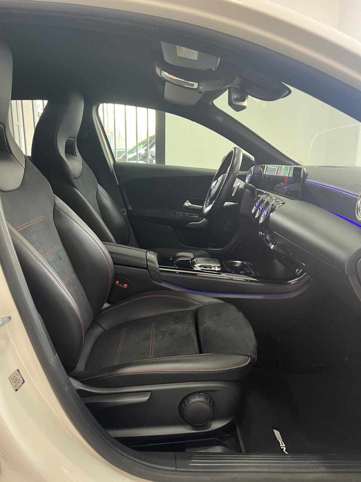 Mercedes-Benz Classe A 220 Automatic Premium (14)