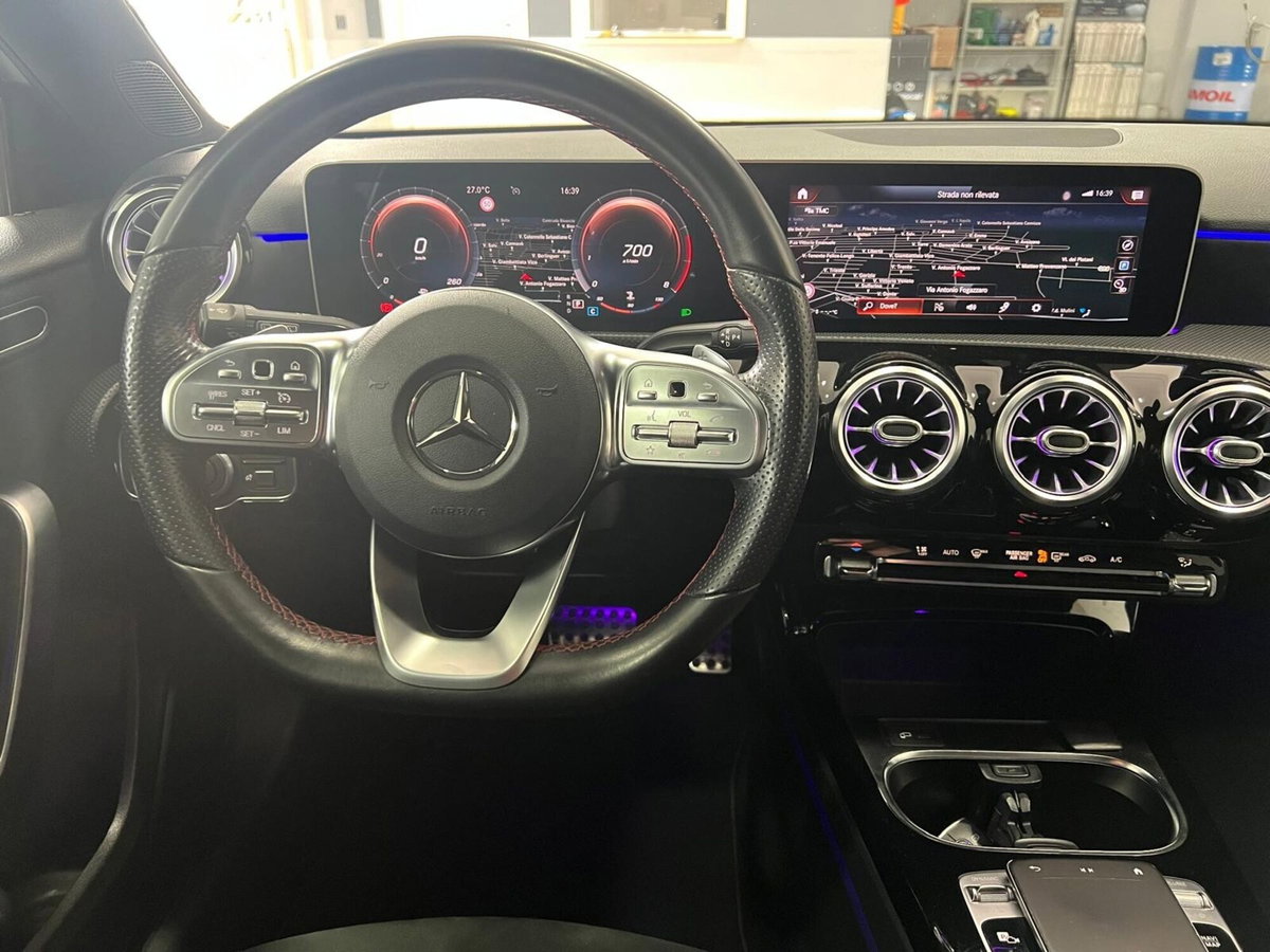 Mercedes-Benz Classe A 220 Automatic Premium (17)