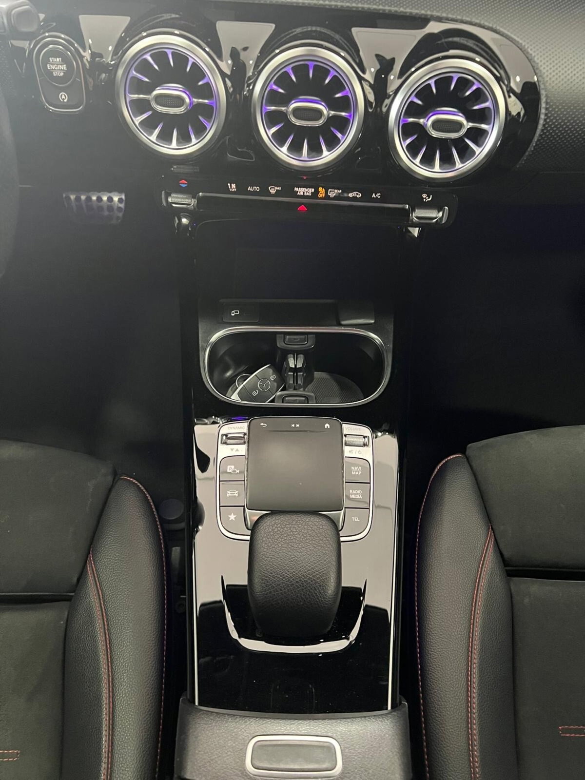 Mercedes-Benz Classe A 220 Automatic Premium (18)