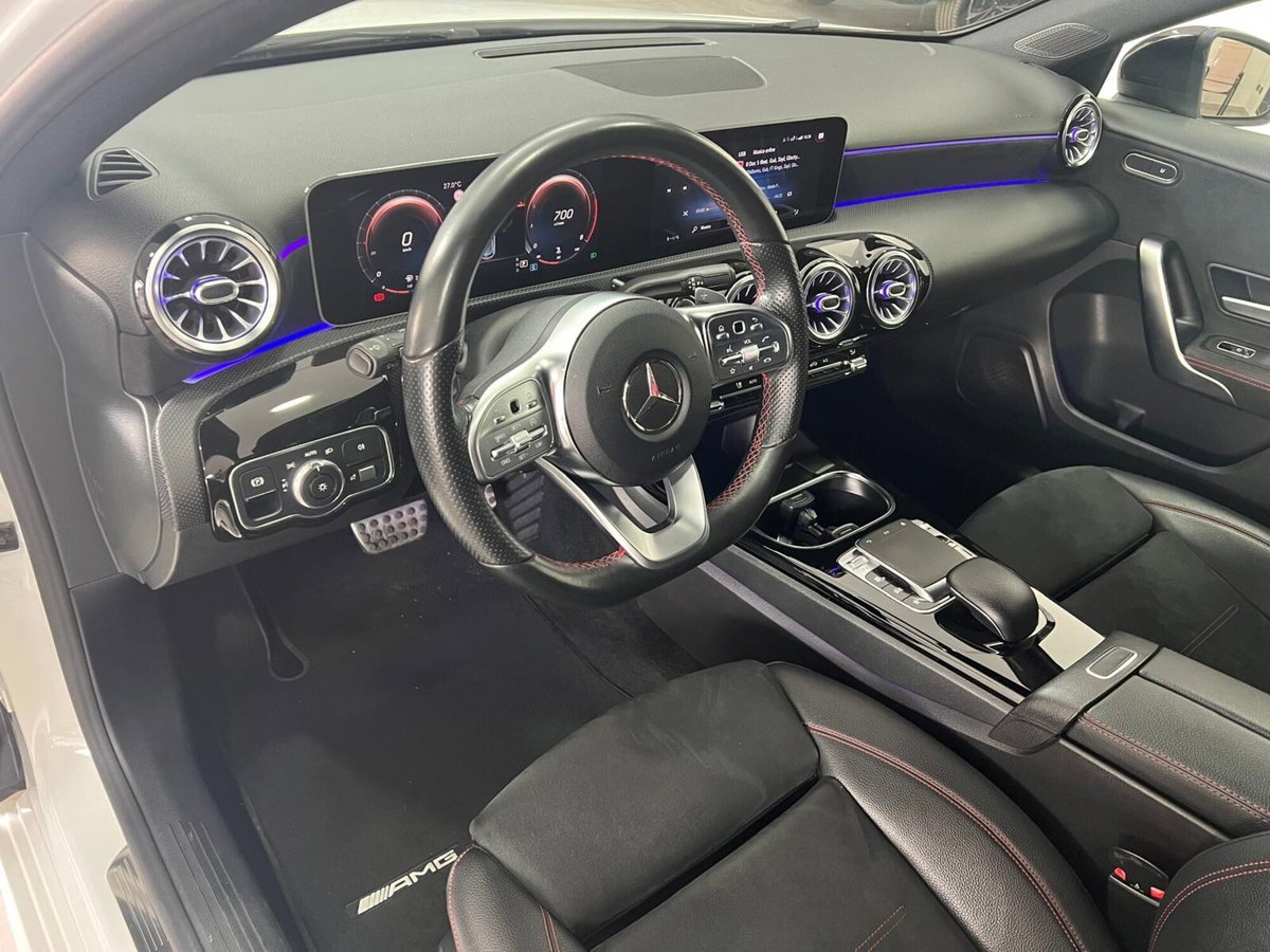 Mercedes-Benz Classe A 220 Automatic Premium (9)