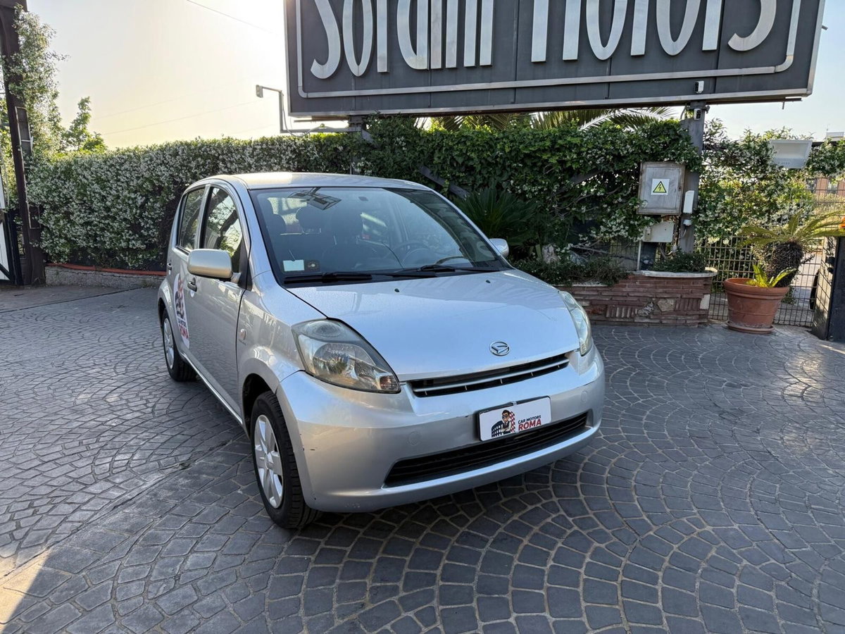 Daihatsu Sirion 1.3 16V Mio Sport (3)