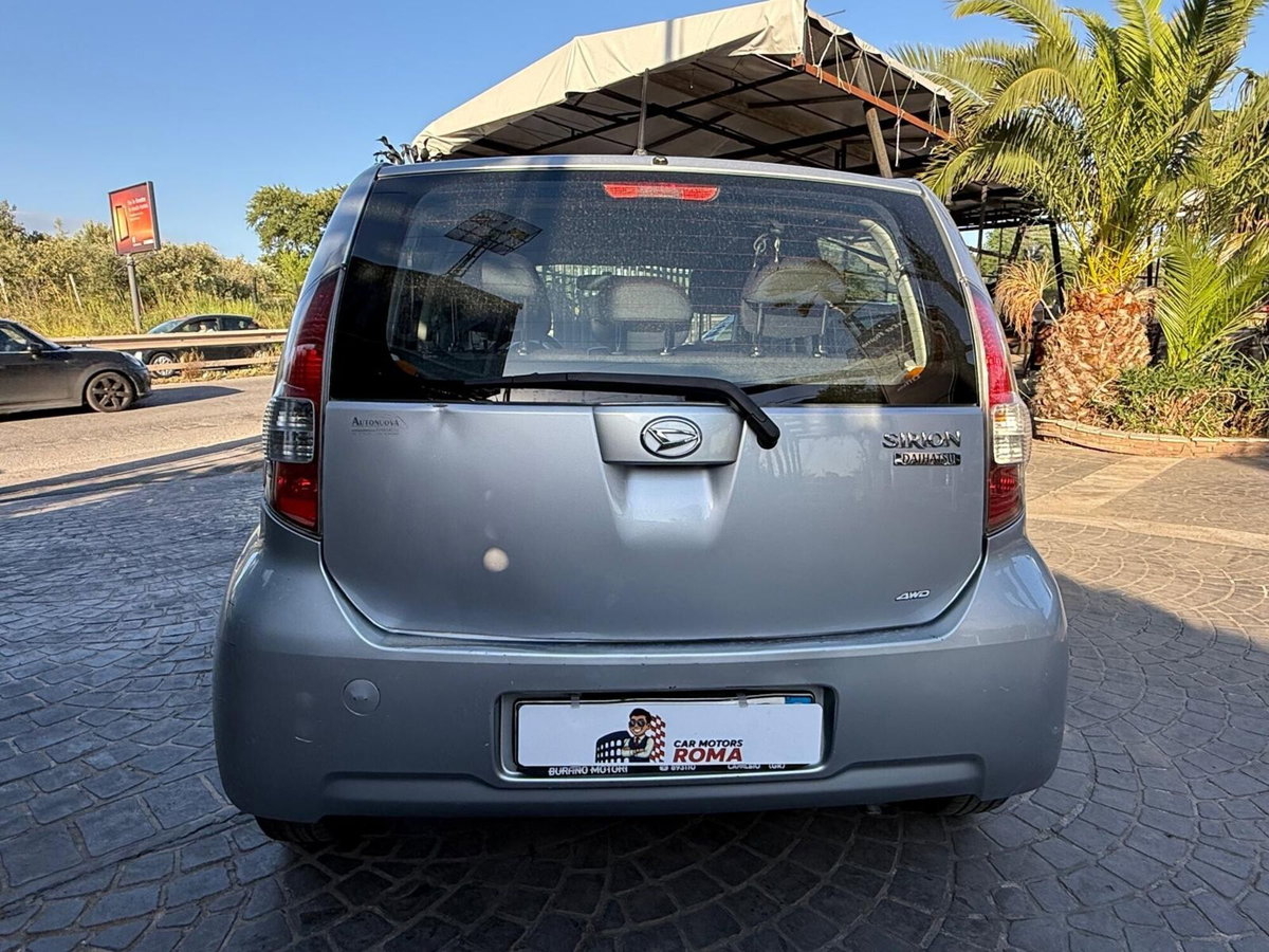 Daihatsu Sirion 1.3 16V Mio Sport (8)