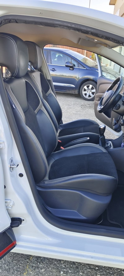 Renault Clio dCi 8V 90CV Start&Stop 5 porte Energy Intens (17)